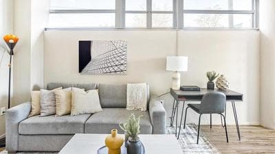 Landing Modern Apartment with Amazing Amenities (ID1222X079)