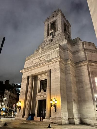 Quiet Luxury Escape for 6 in Covent Garden