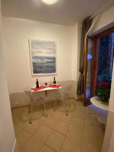 NAVONA DOMITIA HOME