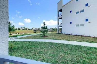 Homely Lakeview 3BR Condo with Waterpark