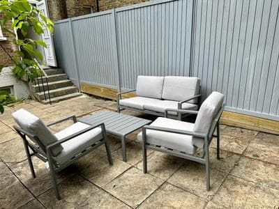 Chelsea - 2Bed Apartment - sleeps 4 - Pet Friendly