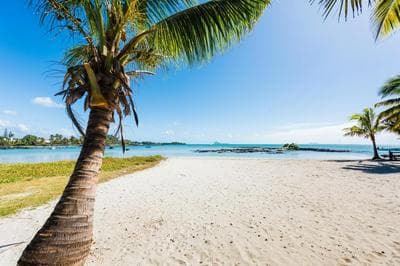 Quaint 4-bedroom Beach Villa in a fishing village