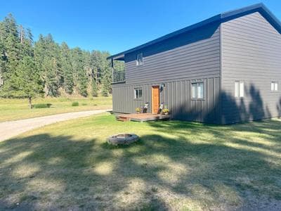 Cabin 6 at Horse Creek Resort