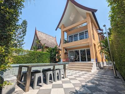 Blue Moon Pool Villa - by KohChangVillas