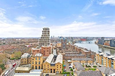 Battersea Penthouse Sleep 9 WH