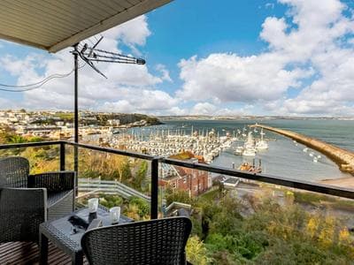 3 Bed in Brixham oc-bx034