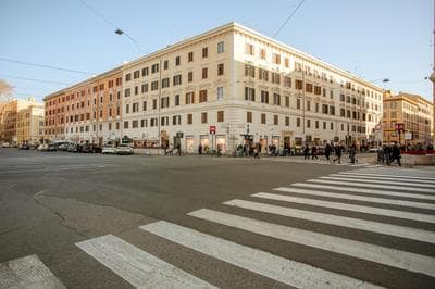 APT Rome 5 BDRMs