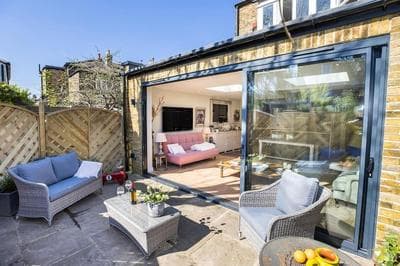Swanky London pad in Putney