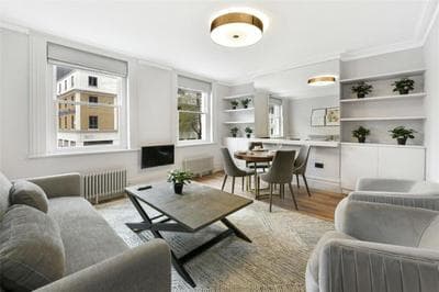 Harrods Located Knightsbridge luxurious spacious sleeps up to 6