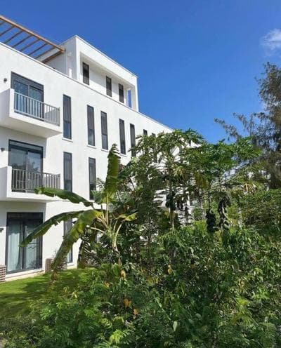 Island style 2-bedroom apartment with pool "Ilava Boma"