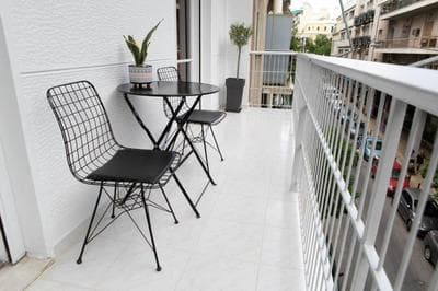 Artistic Acropolis apartment