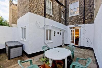 2 Bedroom Home Central London Victoria London