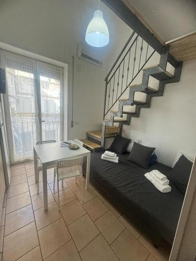 Casa Imbriani Napoli