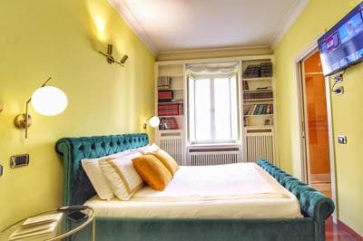 Large and Charming Apartment in Trastevere by YourHost