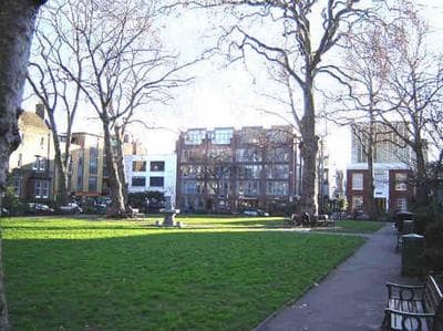 1 bed flat with view of vibrant Hoxton Square