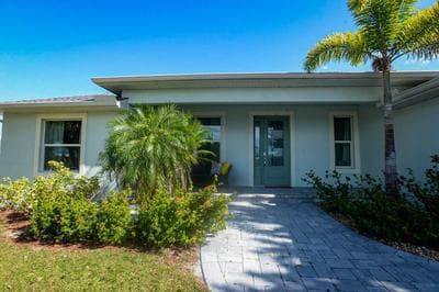 Waterfront Retreat, Heated Pool, Fishing