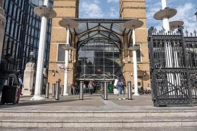 Stylist 2 Bedroom Apartment in Central London