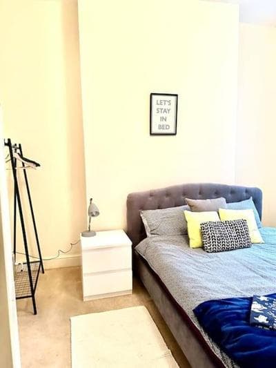 Peaceful park side apartment