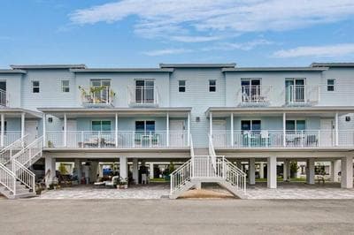 Oceans Retreat 1B 2Ba Steps to Pool Atlantic Oc