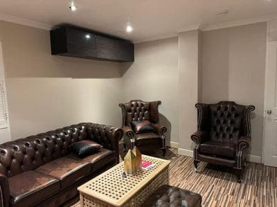 3 Bedroom Entire Flat, Primrose Hill