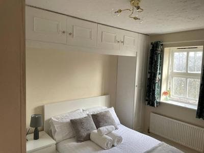 4min walk Uni of East London 1BR