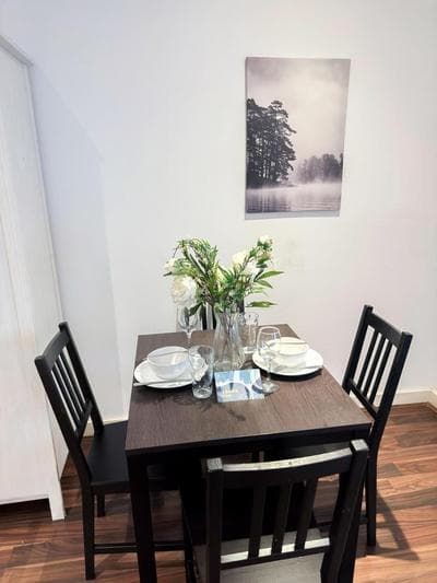1 Bedroom flat with FREE parking in Canary Wharf near London Musuem