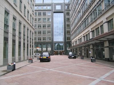 LARGE PENTHOUSE CANARY WHARF BY THE RIVER SLEEPS 6