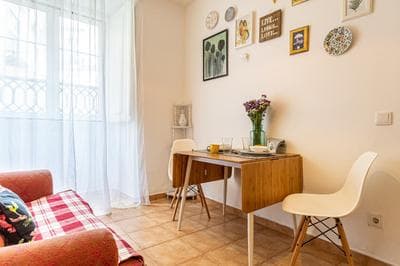 3 Bedroom apartment close to the castle