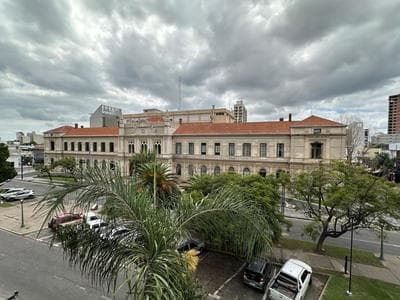 Departamento en Bv. Excelente ubicación