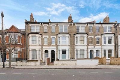 NEW 1 bed Westfield/ Chiswick/ Hammersmith APT