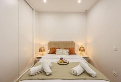 Luxe apartments Madrid Rio by RentitUP
