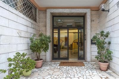 VATICAN Gregory Apartment