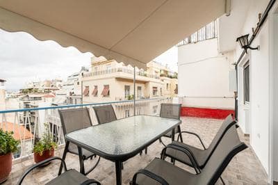 YestayHomes Three Bedroom Apartment Sina