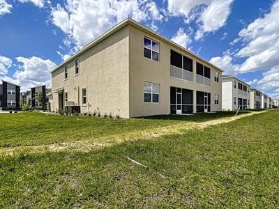 Luxury 3BR Vacay with 2 clubhouses & Waterpark