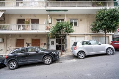 Elegant & Fresh Apartment in Hip Pagrati, Athens