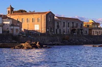 [Terra D'Amuri] - In the splendid Sicilian sea