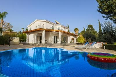 Grand Villa Baci