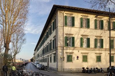 Lungarno marvelous apartment with private parking