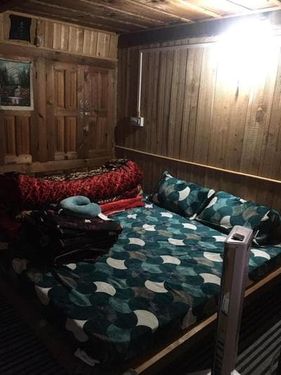 wayfaring passenger’s homestay