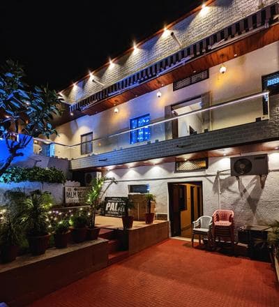 EMINENCE - PALM RESIDENCY (1.5 KM FROM NAKKI LAKE)