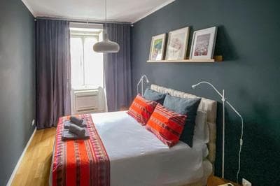 Premium Central Lisbon Apartment - Walk Everywhere