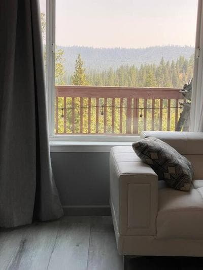 Scenic view villa near Yosemite