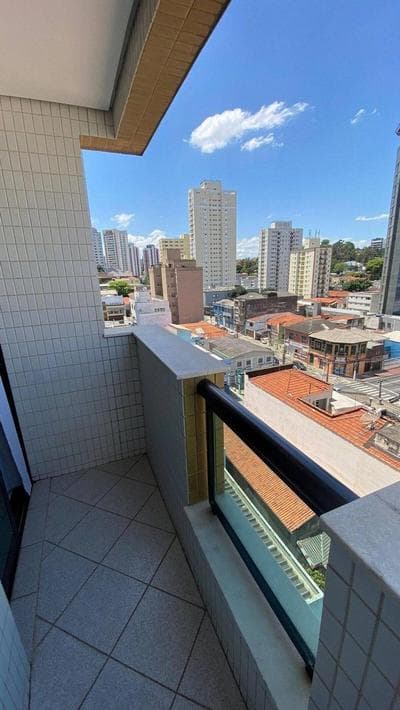 Flat confortável com recepção 24h e vaga de garagem