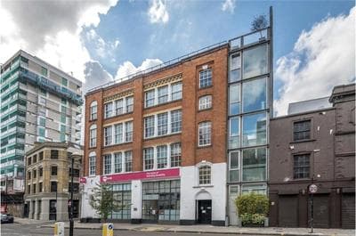 4-Bedroom House-Sleeps 15-Central London-Lift and Roof Terrace