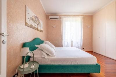 Elegant Garbatella Suite