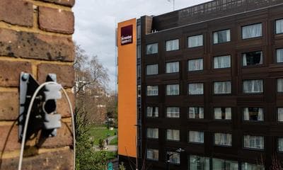 Tower Bridge Shard View 2 Bed Deluxe Apartment