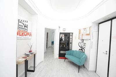 Cineroma Guesthouse