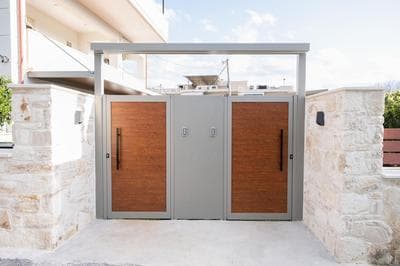 Studio Verde Glaros w. Outdoors, near the Beach