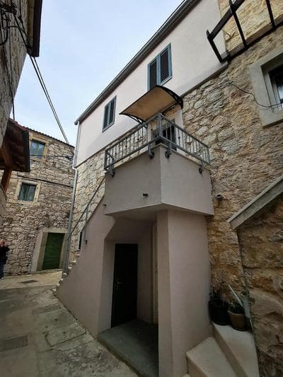 Ferienwohnung für 4 Personen 1 Kind ca 70 qm in Betina, Dalmatien Norddalmatien