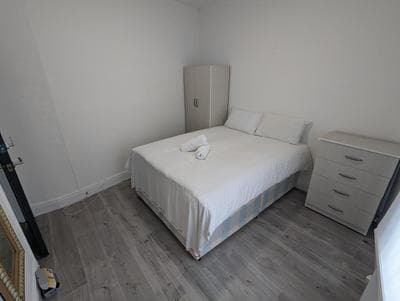 Mile End Rooms
